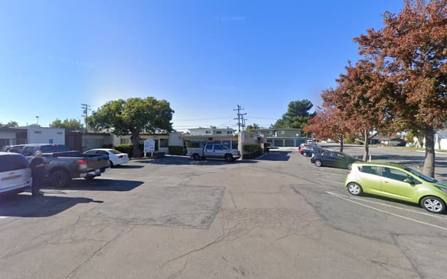 Summer Auto Finance, Costa Mesa, California