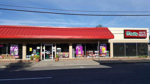 O'Reilly Auto Parts, Hood River, Oregon