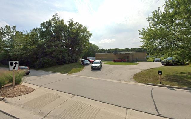 Mequon Auto Body, Mequon, Wisconsin