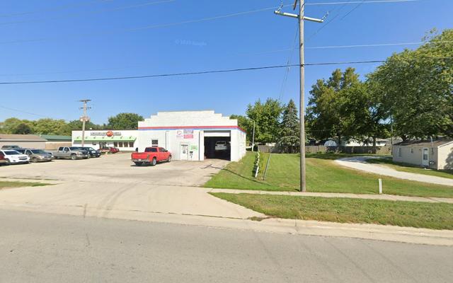 Gibson City Quick Lube, Gibson City, Illinois
