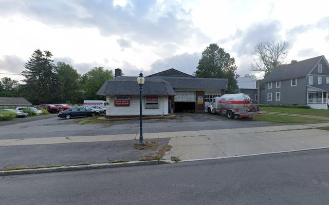 Don's Auto & Truck Repair, Waterville, New York