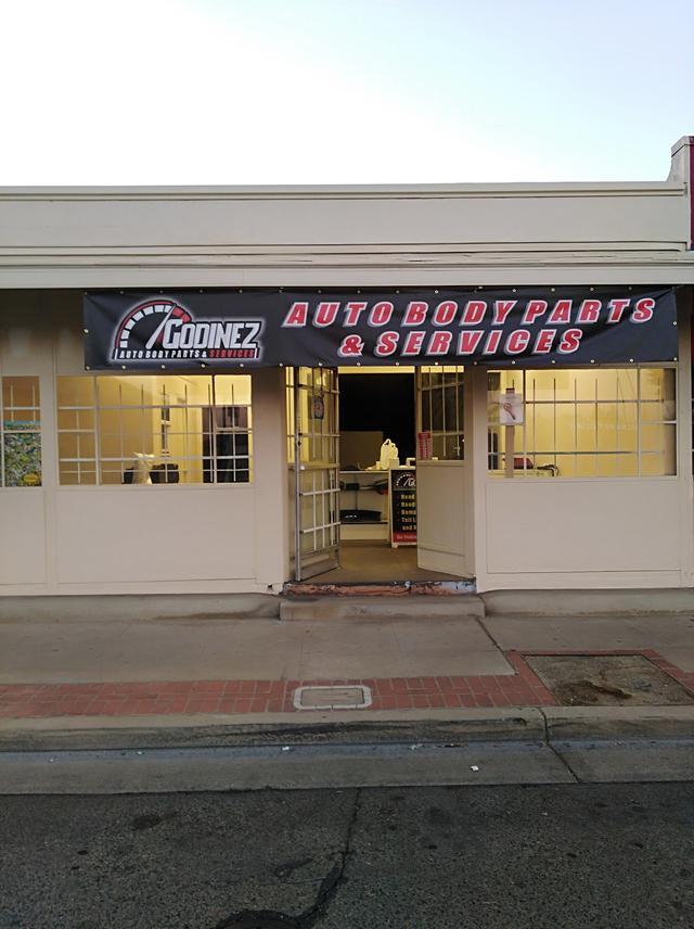 Godinez auto body parts & services