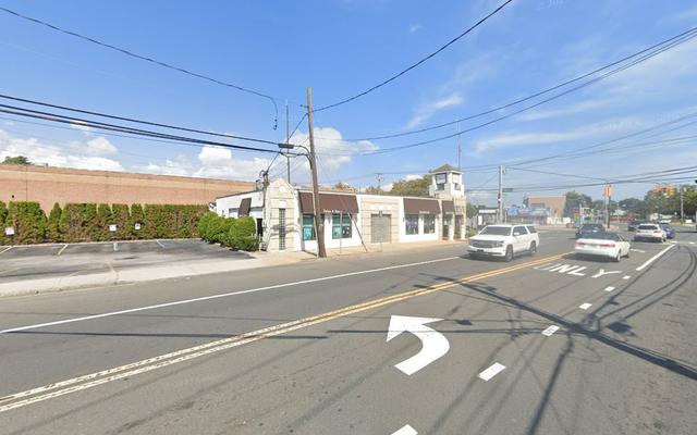 Higbie Towing & Collision, West Islip, New York