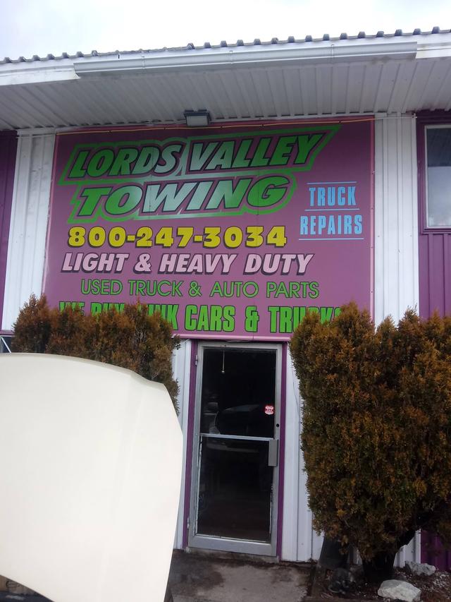 Lords Valley Towing & Salvage, Lords Valley, Pennsylvania