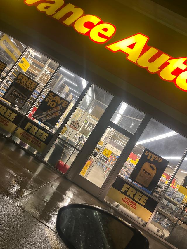 Advance Auto Parts, Hamilton College, New York