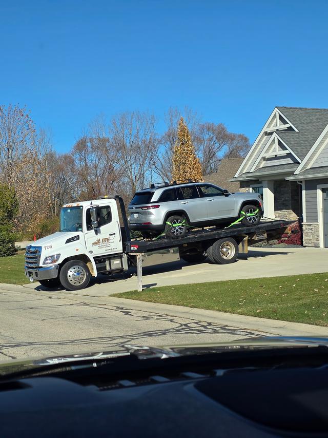 MG TOWING & RECOVERY 24/7, Caledonia, Wisconsin