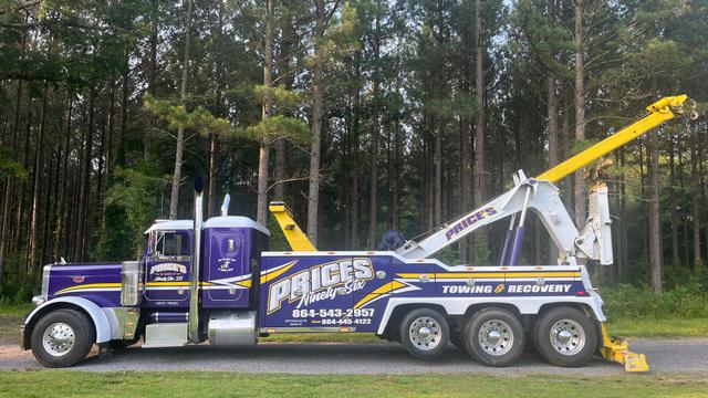Price's Garage and Heavy Duty Towing, LLC