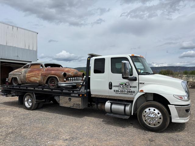 Lassen Auto Body & Towing