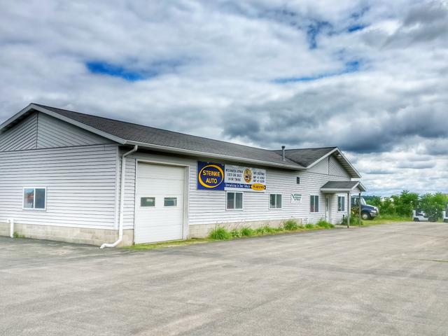 Steinke Auto, Clintonville, Wisconsin