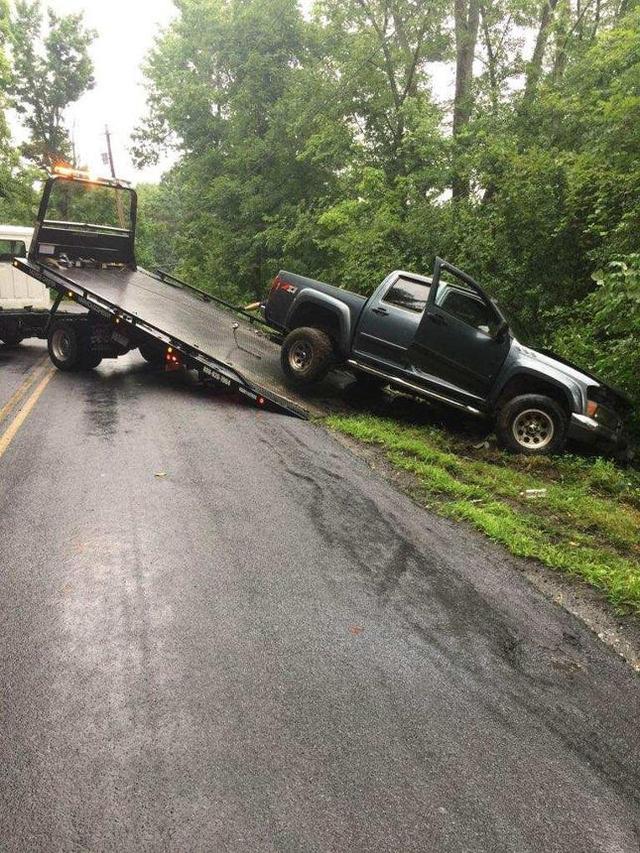Freeman's Towing