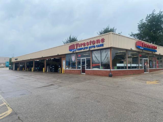 Firestone Complete Auto Care, Milwaukee, Wisconsin