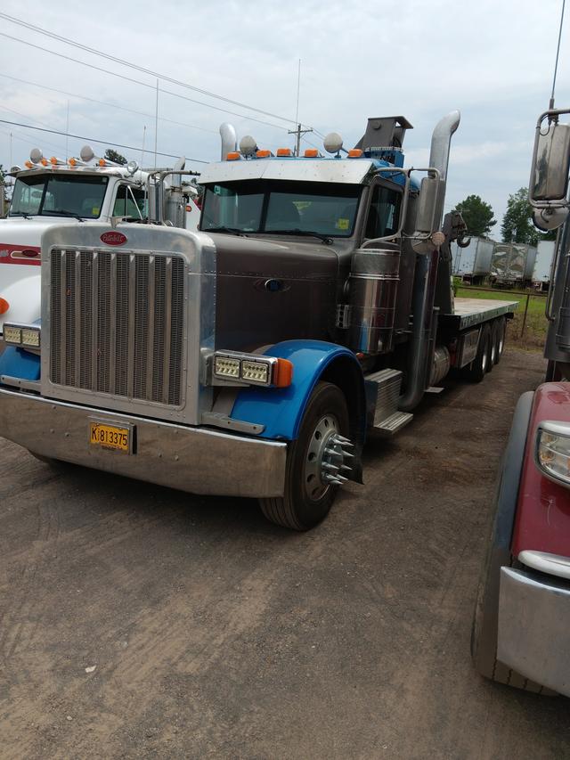 Arkansas Truck Center, Alma, Arkansas