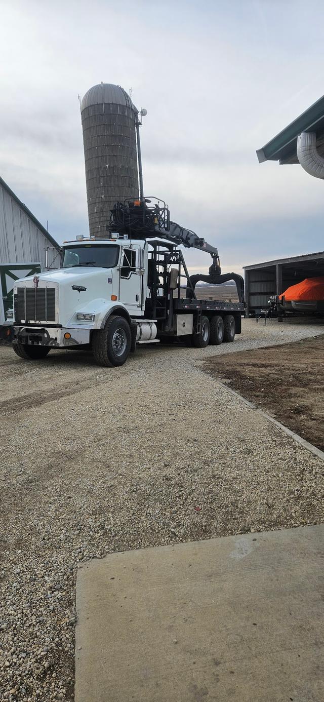 Three Lakes Truck and Equipment