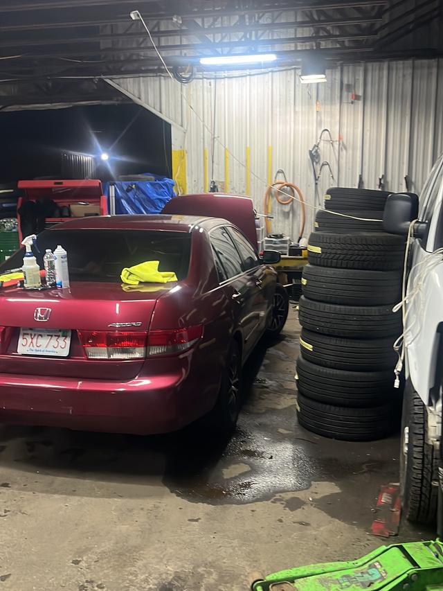 Kingz Tires & Auto Solutions