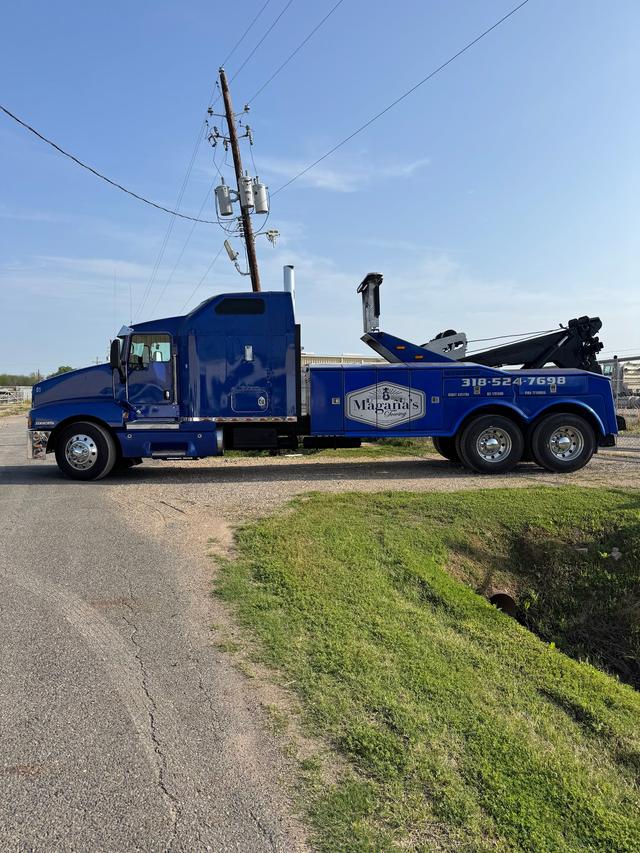 Magana's Towing LLC, Shreveport, Louisiana