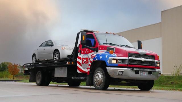 B & B Repair & Towing LLC, Winfield, Missouri