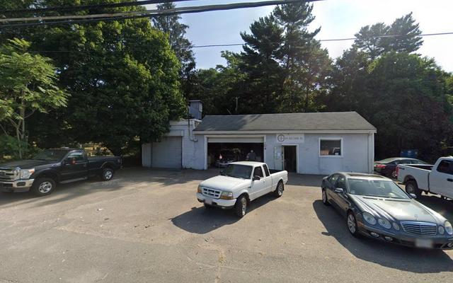 Avon Auto Center, Avon, Massachusetts