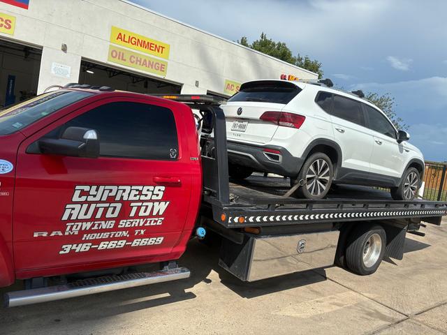 Cypress Auto Tow, Houston, Texas
