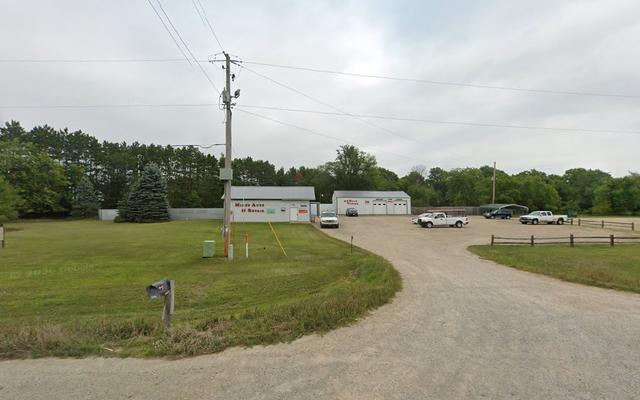 Mike's Auto, Wautoma, Wisconsin