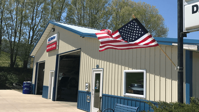Dan's Auto Centre, Mineral Point, Wisconsin