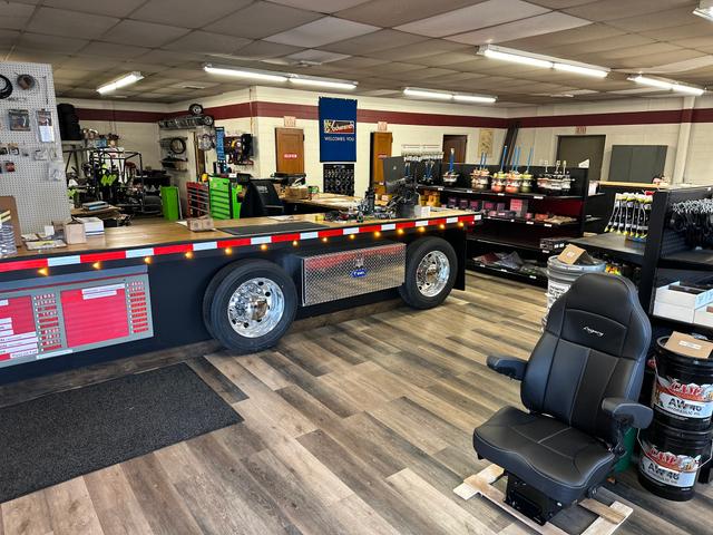 Bloomsburg Truck & Trailer Service