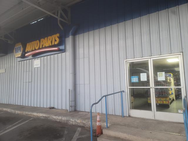 NAPA Auto Parts, Honolulu, Hawaii