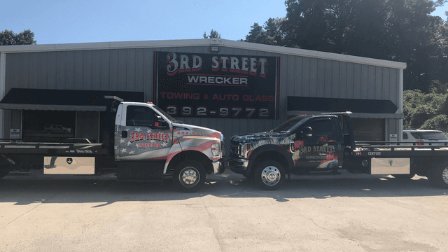 Third Street Wrecker INC, Farmville, Virginia