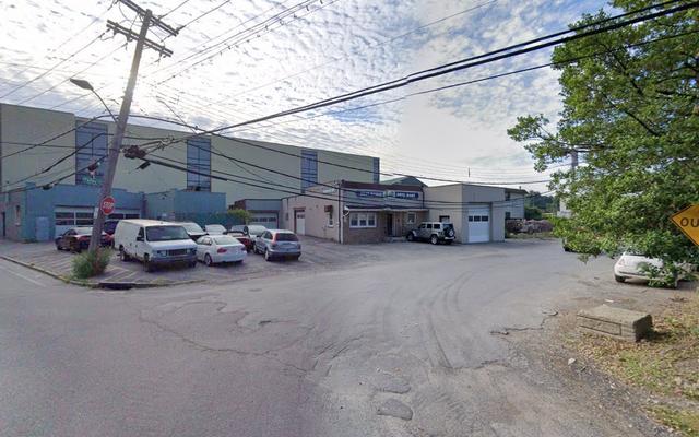 East Coast Auto Body Inc