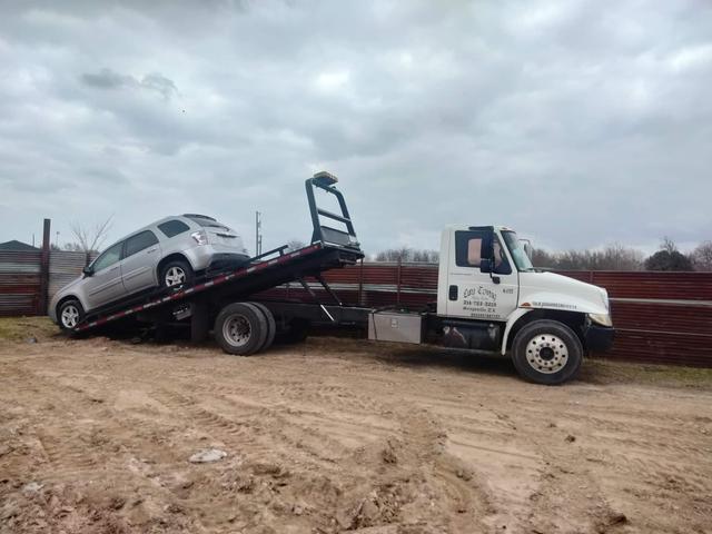 Santos Towing LLC