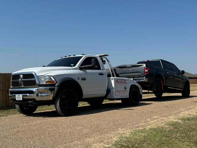 Brotherz Towing & Recovery