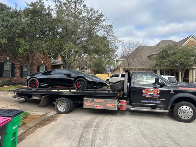 S&B Storage and Towing