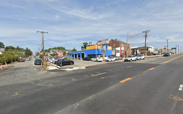 Haris Auto Center, Old Baltimore, Maryland