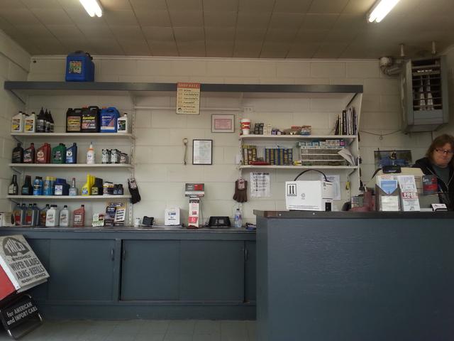 Harold's Super Service, Harrison, Arkansas