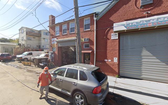 E Z Way Auto Corp., Staten Island, New York