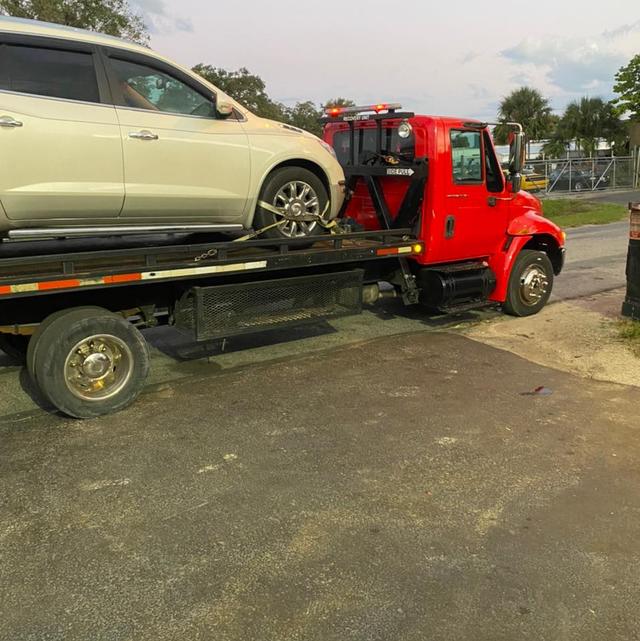 Ocala Towing & Roadside Service, Camp Ocala, Florida