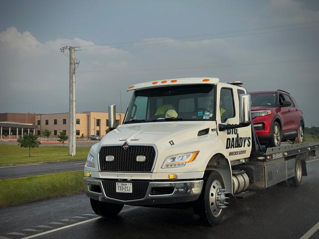 Big Daddy's Wrecker Service LLC