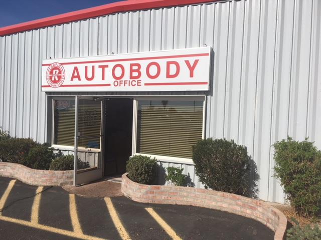 Rapid Collision Center Auto Body Repair and Paint, Mesa Verde Estates, Arizona