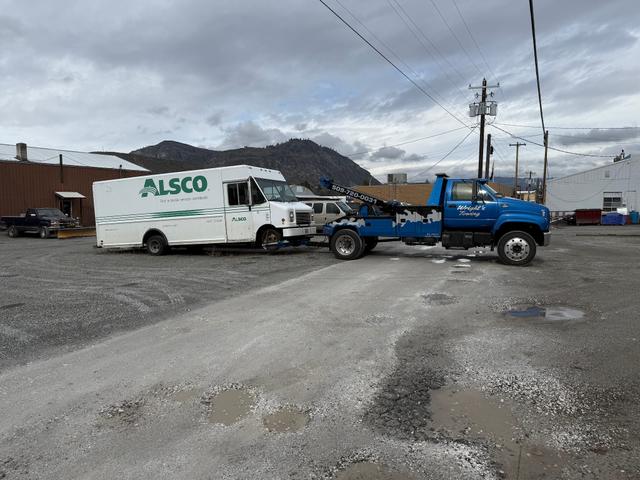Wright’s Towing