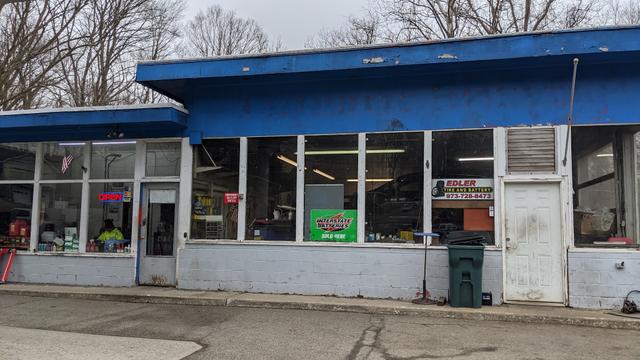 Edler Tire and Battery, Ringwood, New Jersey
