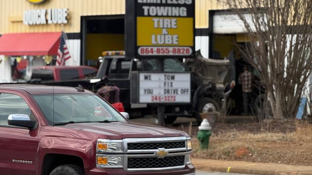 Limitless Towing, Tire, & Lube
