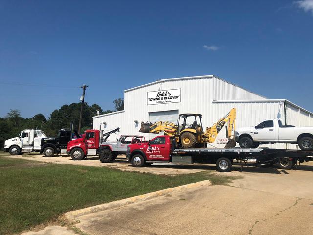 Hatch's Towing & Recovery in Pineland, TX, Pineland, Texas