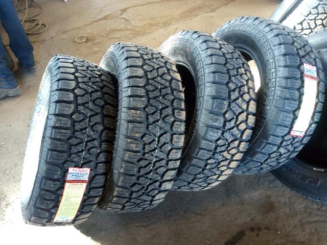 Gahr's Truck and Tire Service, Harrisville, Pennsylvania