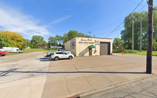 Gerry Butts Auto & Truck Services, Erie, Pennsylvania