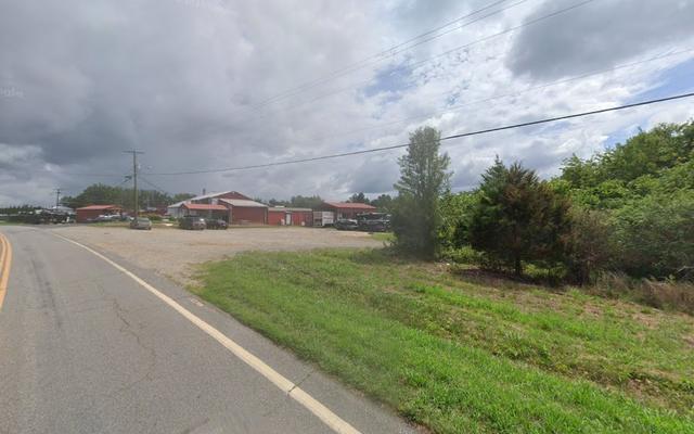 Gravely Auto Parts