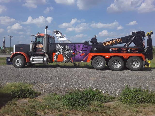 Cowboy's Wrecker Service