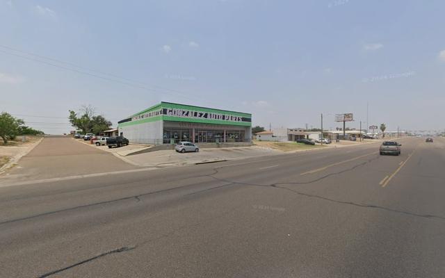 Gonzalez Auto Parts #06
