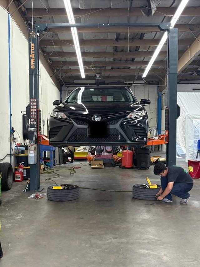 Crossroads Auto Repair & Tires, Laurel Brook, Maryland