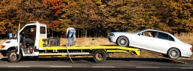 Reino's Towing, Holton, Kansas
