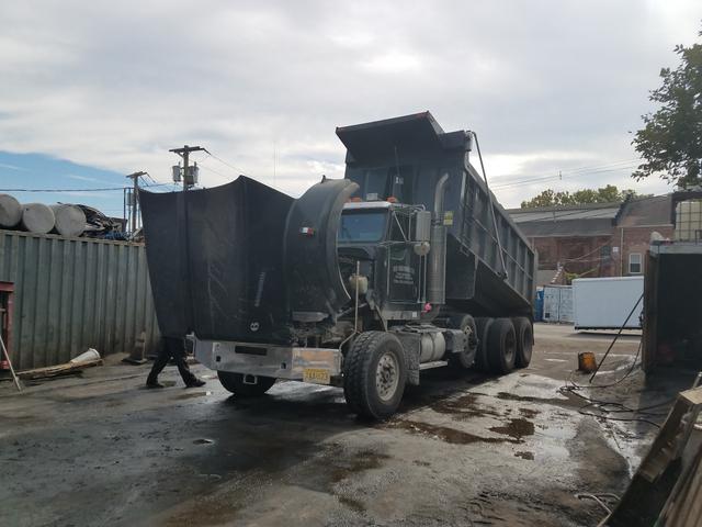 La Kalle Truck Parts, Kearny, New Jersey