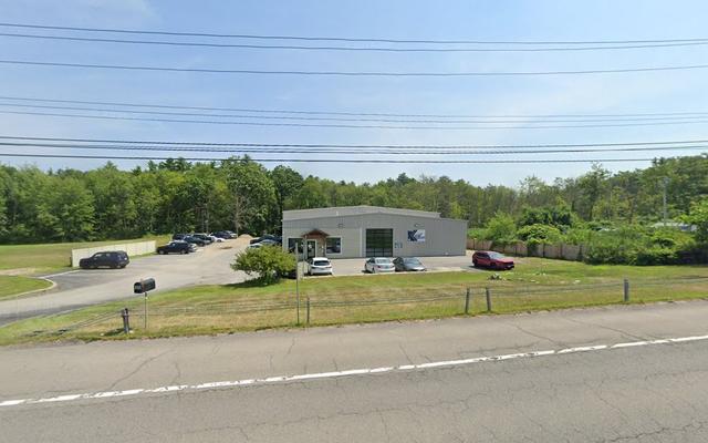 Neet's Auto Body, Round Lake, New York